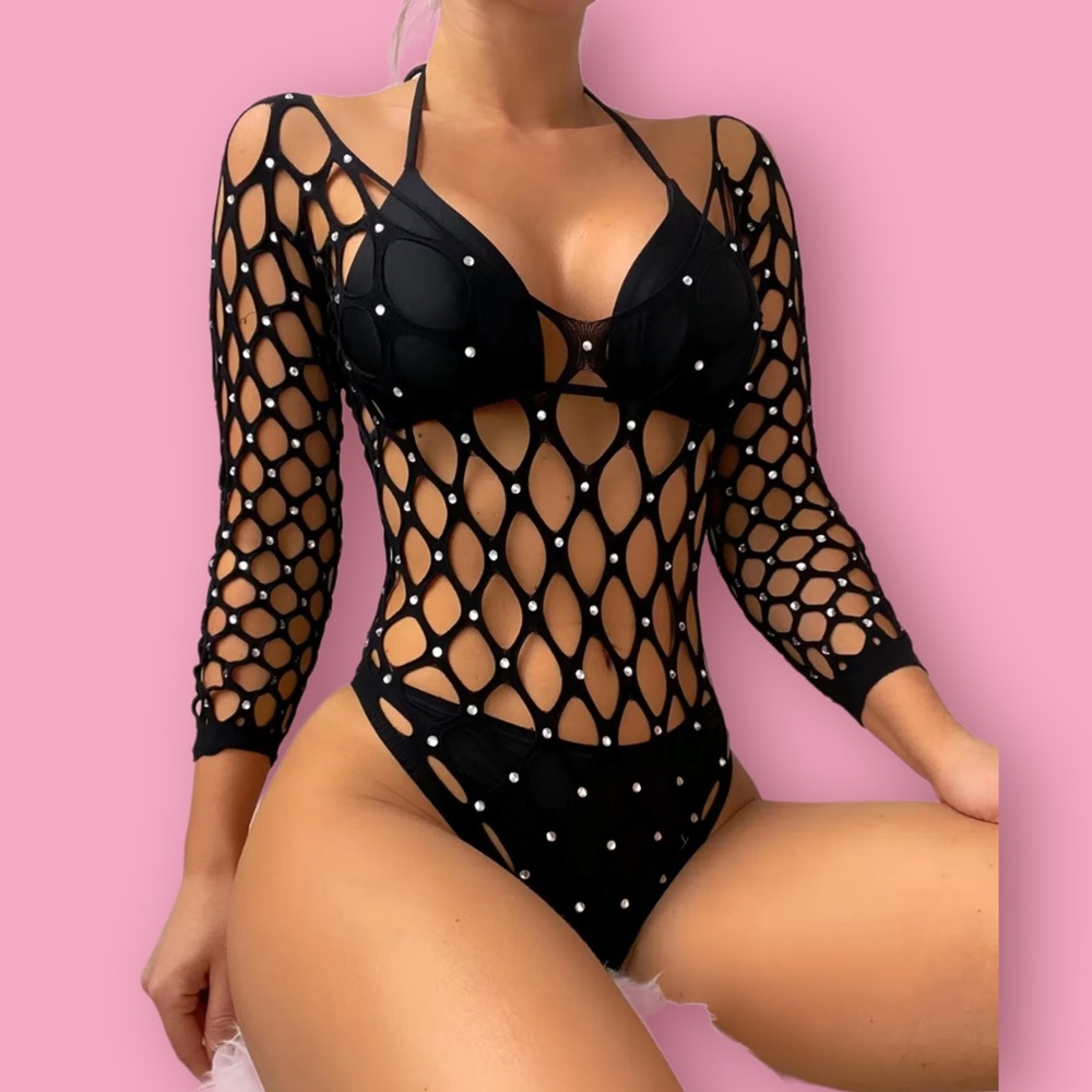 Sexy Women's Lingerie Long Sleeves Fishnet Bodysuit Sexy Mesh Teddy. NWT.
